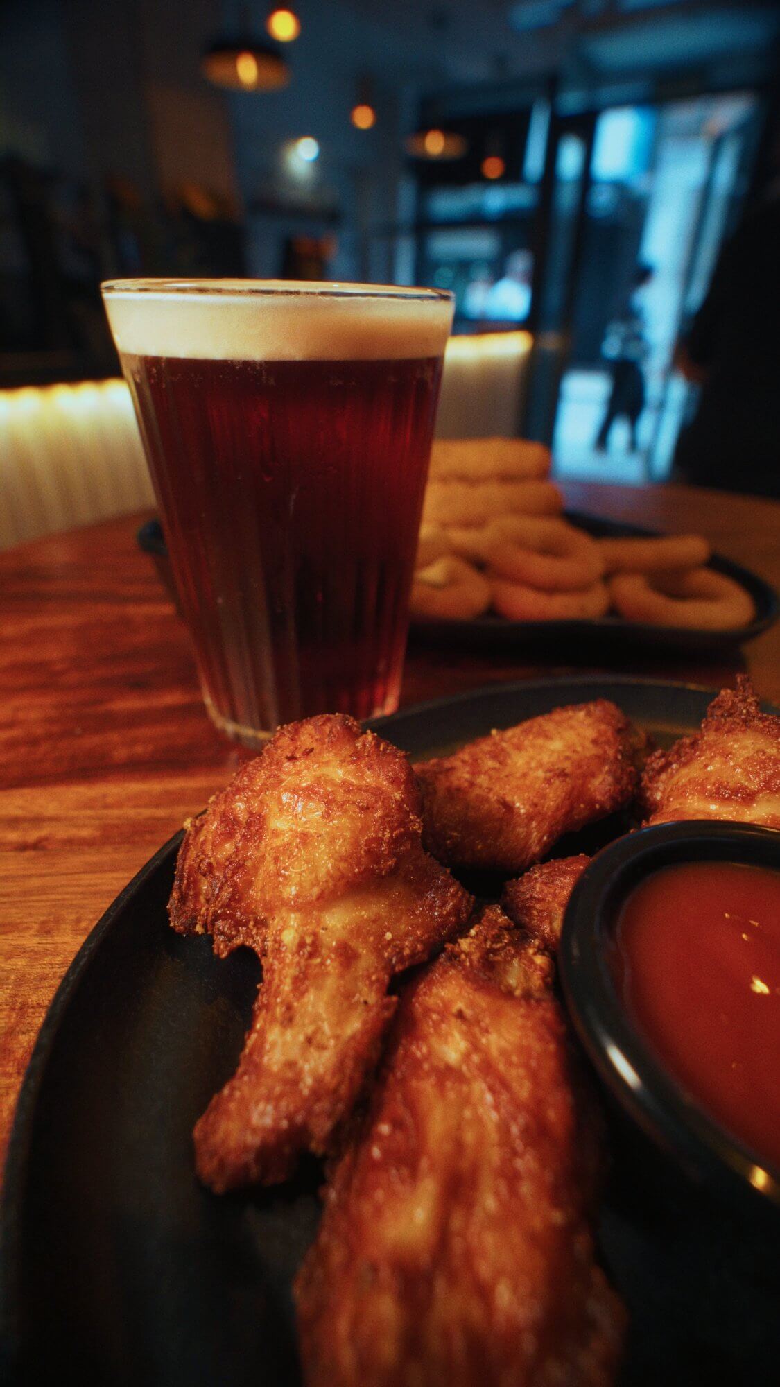 Alitas Buffalo – street food en BIRA Bar Alicante